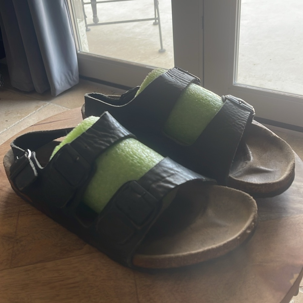 Birkenstock Men’s Milano Leather Sandal